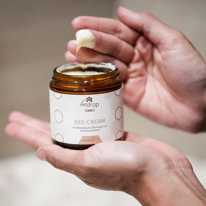 Bee Cream Bienengiftsalbe mit 8 Kräuterextrakten - 100g